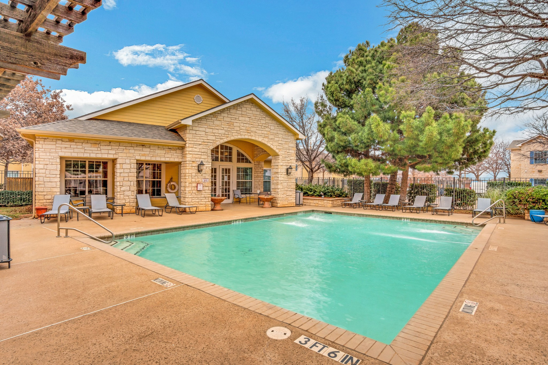 Springfield Apartments in Lubbock, TX - Foto de edificio