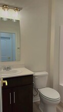 1242 Fairstone Dr in Lewis Center, OH - Building Photo - Building Photo