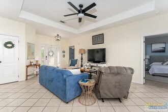 29 Torrey Pines Dr in Laguna Vista, TX - Building Photo - Building Photo
