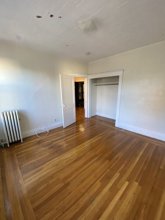 126 Warren St, Unit 24 in Boston, MA - Building Photo