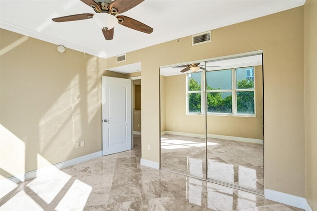 101 S Ocean Dr in Deerfield Beach, FL - Building Photo - Building Photo