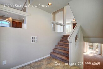 10700 Shasta Glow Ct in Henderson, NV - Building Photo - Building Photo