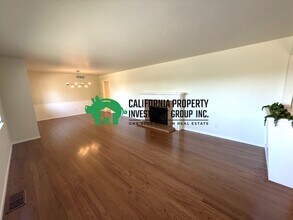 1212 40th Ave in Sacramento, CA - Building Photo - Building Photo