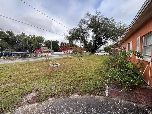 5165 Gwynne Ave in Orlando, FL - Building Photo - Building Photo