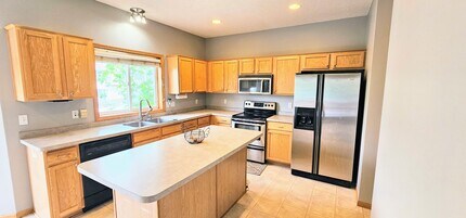 2989 Molina St in Shakopee, MN - Building Photo - Building Photo