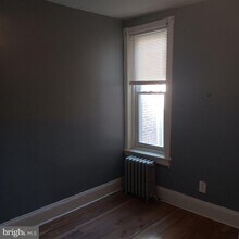 464 E Cosgrove St in Philadelphia, PA - Building Photo - Building Photo