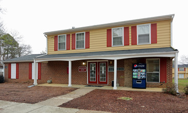 Chandler in Rainbow City, AL - Building Photo - Building Photo