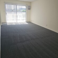 10527 Palms Blvd, Unit 304 in Los Angeles, CA - Foto de edificio - Building Photo