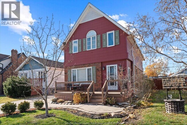 379 Laporte Ave in Windsor, ON - Building Photo - Building Photo
