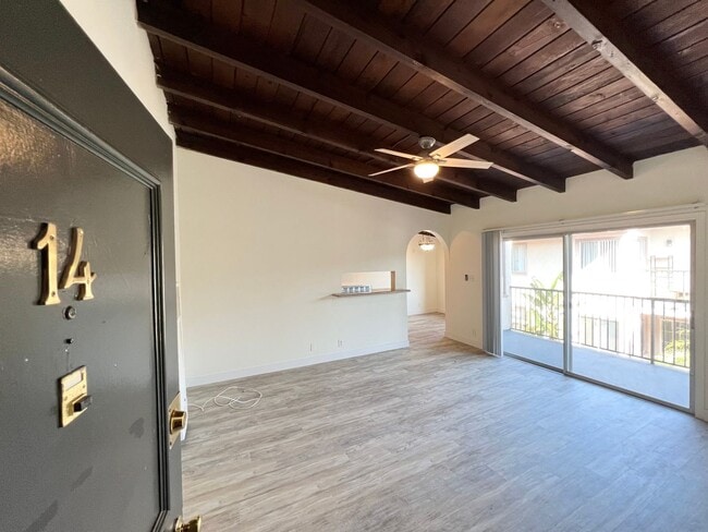 3608 Keystone Av, Unit 12 14 in Los Angeles, CA - Foto de edificio - Building Photo