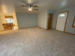 661 Benjamin Ct in State College, PA - Building Photo - Building Photo