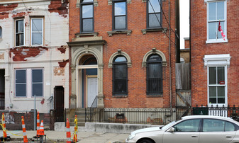 1412 Elm St in Cincinnati, OH - Foto de edificio - Building Photo