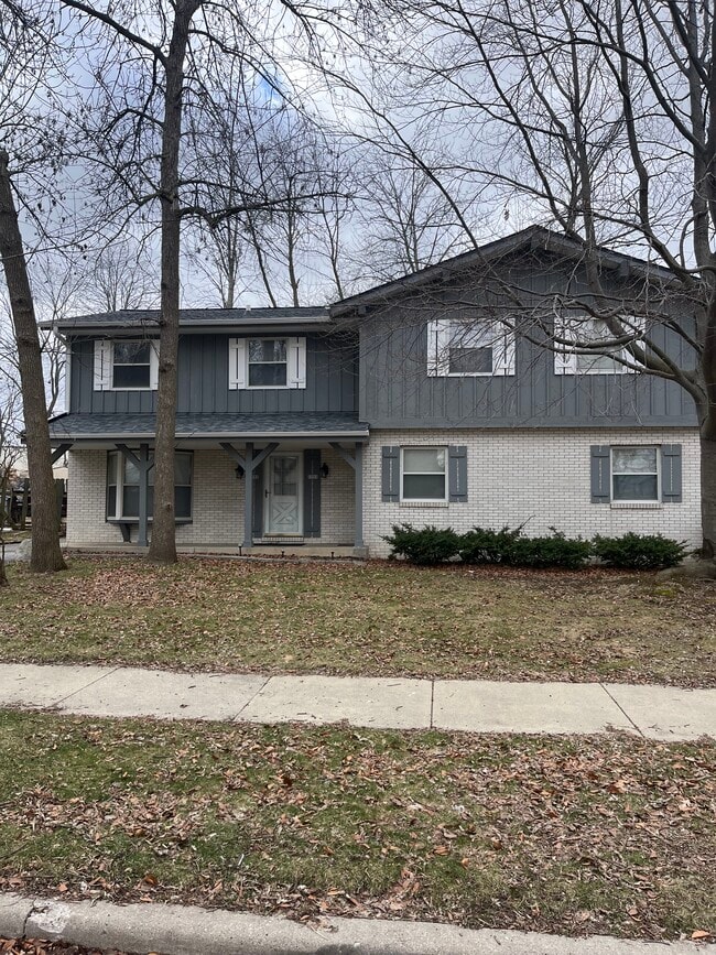 property at 7757 N 80th St
