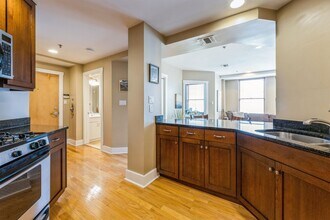 1100 Clinton St in Hoboken, NJ - Building Photo - Building Photo