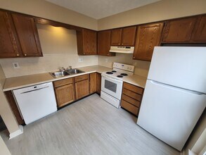6955 New Oxford Rd in Harrisburg, PA - Building Photo - Building Photo