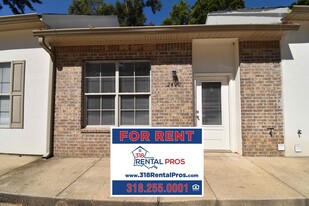 2408-2464 W Barnett Springs Ave in Ruston, LA - Building Photo