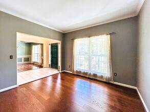 1008 Black Oak Ct in Fredericksburg, VA - Building Photo - Building Photo