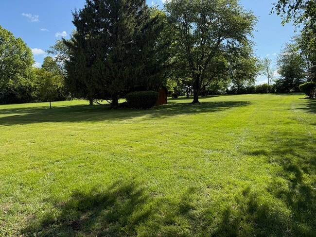5020 Walnut in Canal Winchester, OH - Building Photo - Building Photo