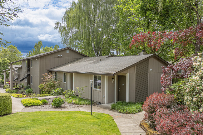 The Park at Greenway in Beaverton, OR - Foto de edificio - Building Photo