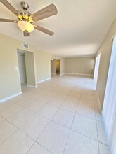 3201 Bayview Dr in Fort Lauderdale, FL - Building Photo - Building Photo