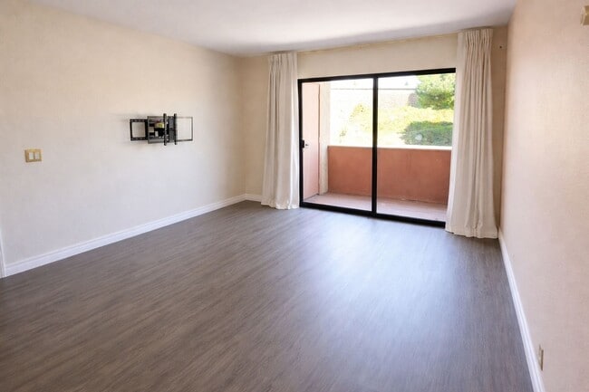 property at 2920 Briarwood Rd