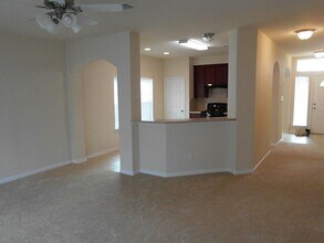 9 N Forrest Ave in La Porte, TX - Building Photo - Building Photo