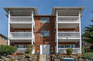 28426 16th Ave S in Federal Way, WA - Building Photo