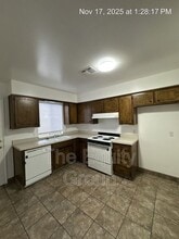 2736 S Sallee St in Visalia, CA - Building Photo - Building Photo