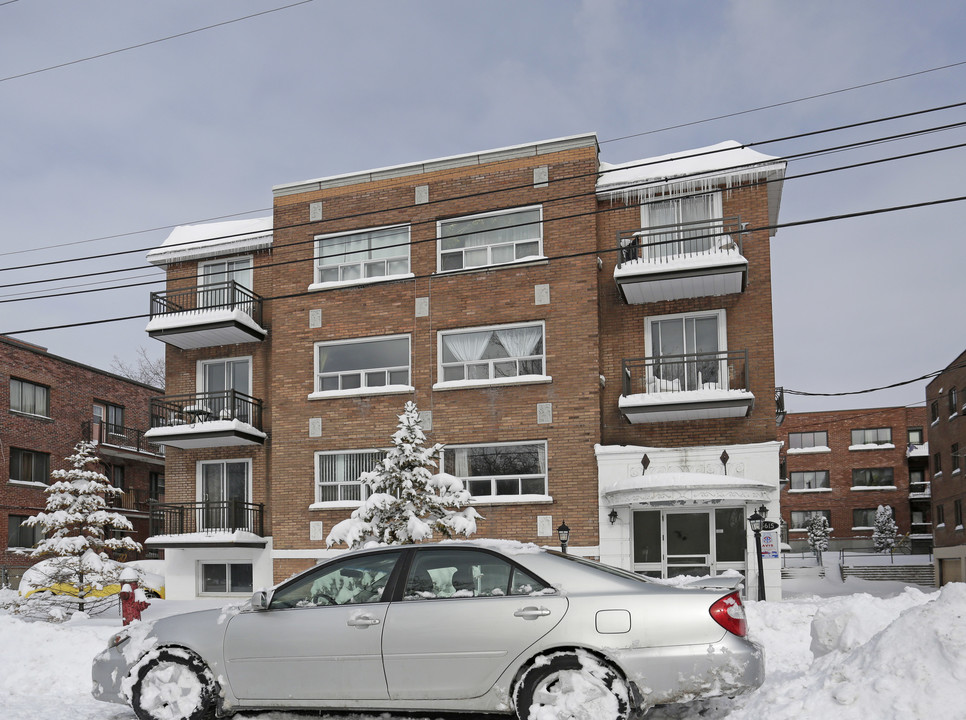 5615 Beaucourt in Montréal, QC - Building Photo