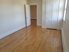 Amoskeag Apartments in Manchester, NH - Building Photo - Building Photo