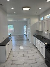 712 Mary St in Mckees Rocks, PA - Building Photo - Building Photo