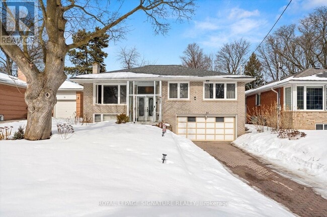property at 33 Sumner Heights Dr
