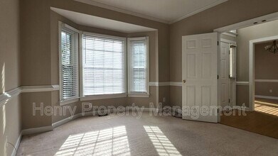 104 Seymour Creek Dr in Cary, NC - Foto de edificio - Building Photo