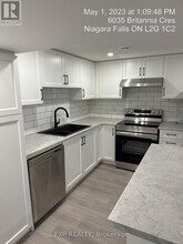 6035 Britannia Crescent in Niagara Falls, ON - Building Photo - Building Photo