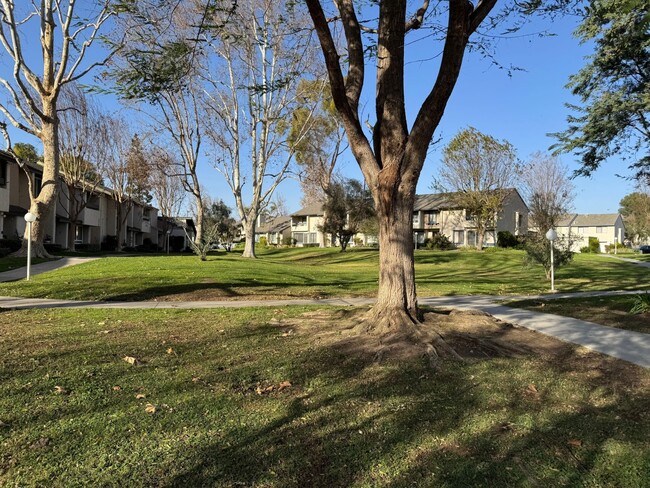 641 Charwood Ct in Brea, CA - Foto de edificio - Building Photo