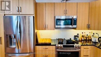 11 Glentworth Rd in Toronto, ON - Building Photo - Building Photo