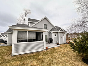 25 Waldron Dr in Scarborough, ME - Building Photo - Building Photo