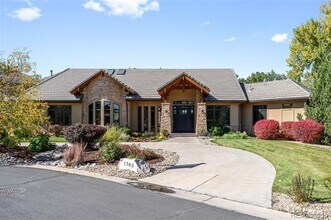 1705 W Hinsdale Pl in Littleton, CO - Building Photo - Building Photo