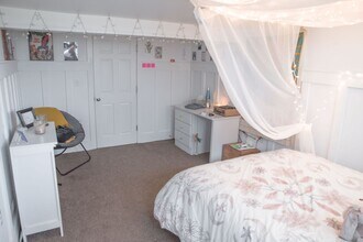 1905 W Jackson St in Muncie, IN - Foto de edificio - Building Photo