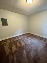 1007 Breezeway Ct in Asheboro, NC - Building Photo - Building Photo