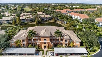 9601 Spanish Moss Way in Bonita Springs, FL - Building Photo
