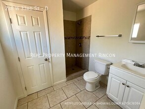 238 W 33rd St in Tucson, AZ - Building Photo - Building Photo