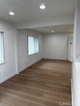 2962 Peppertree Ln, Unit D in Costa Mesa, CA - Building Photo - Building Photo