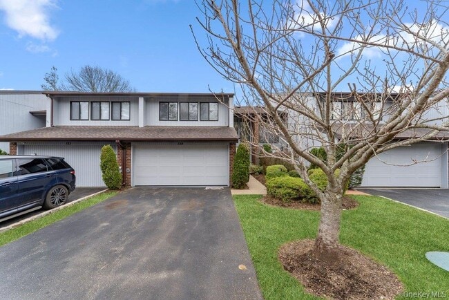 property at 124 Foxwood Dr