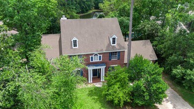113 N Floral Leaf Cir in Spring, TX - Building Photo - Building Photo