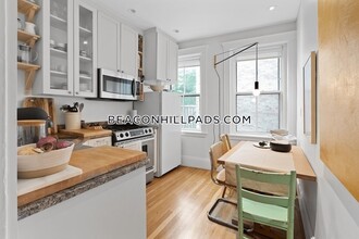 70 Phillips St-Unit -2 in Boston, MA - Building Photo - Building Photo