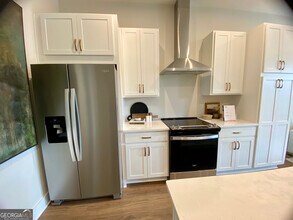 1295 Longreen Ter NW in Atlanta, GA - Building Photo - Building Photo