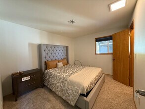 3404 W 46th Ave in Kennewick, WA - Building Photo - Building Photo