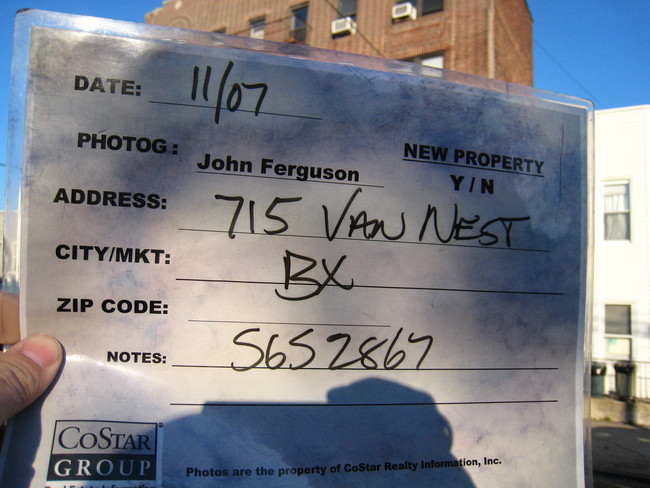 715 Van Nest Ave in Bronx, NY - Building Photo - Other