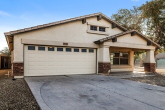 7123 S 31st Dr in Phoenix, AZ - Building Photo - Building Photo